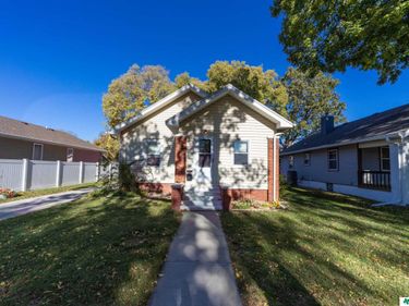 1020 W 8th Street, Grand Island, NE 68801