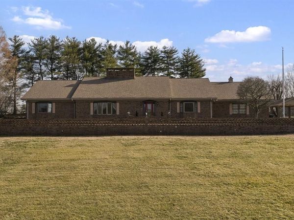 210 Dana Court , Glasgow, KY 42141