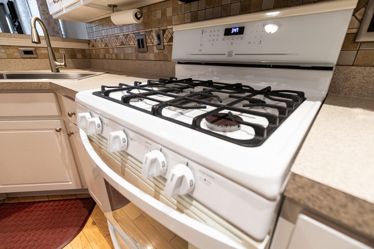 1500 Yellow Hawthorn Circle Photo 14