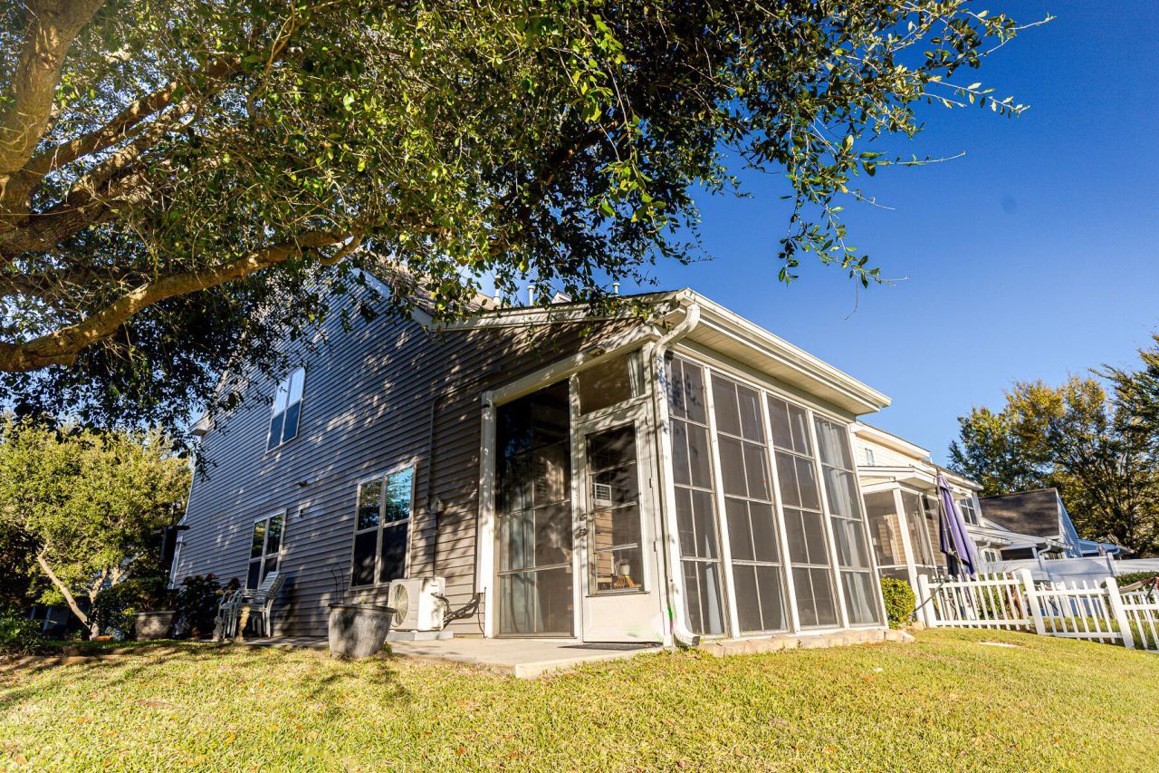 1500 Yellow Hawthorn Circle Photo 56