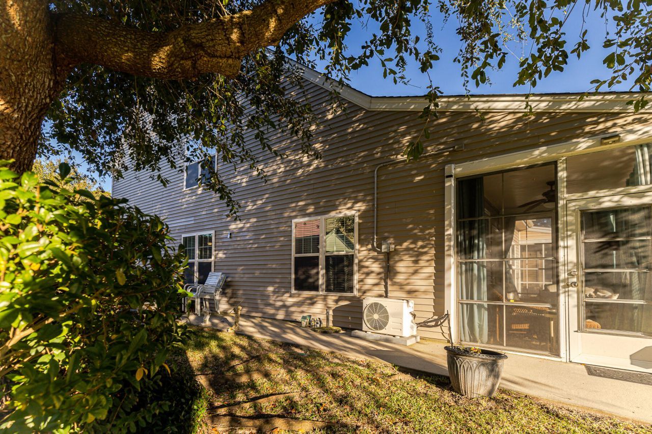 1500 Yellow Hawthorn Circle Photo 59