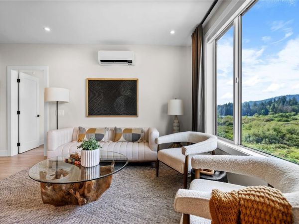 1371 Goldstream Ave, Unit 606, Langford, BC V9B 7B4