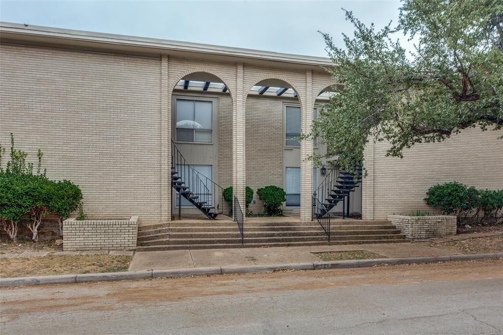 3828 W 7th Street, Fort Worth, TX 76107 Main Photo