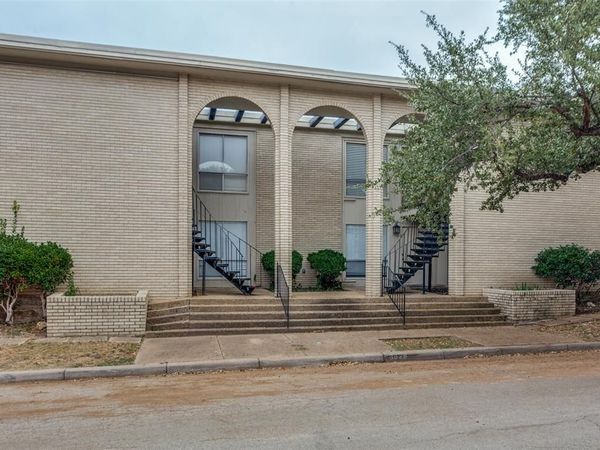 3828 W 7th Street, Fort Worth, TX 76107