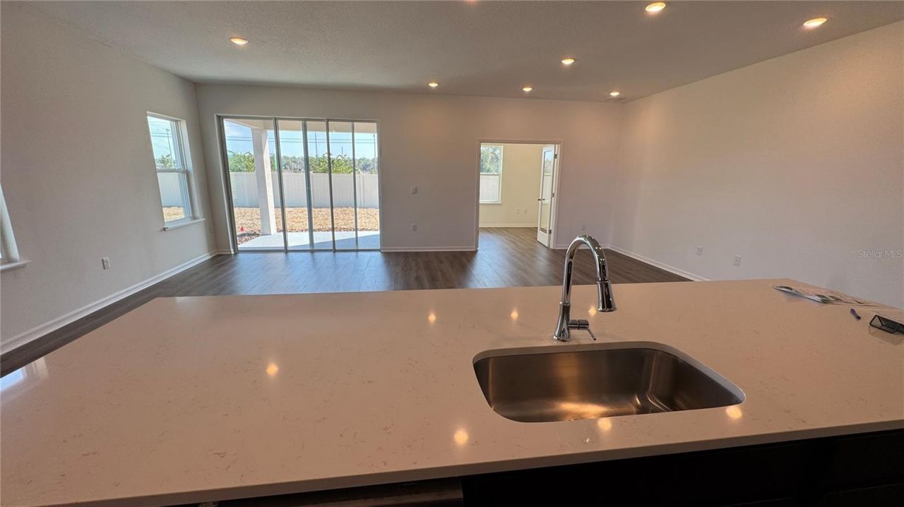 857 Hawthorne Berry Road, Lakeland, FL 33810 Photo