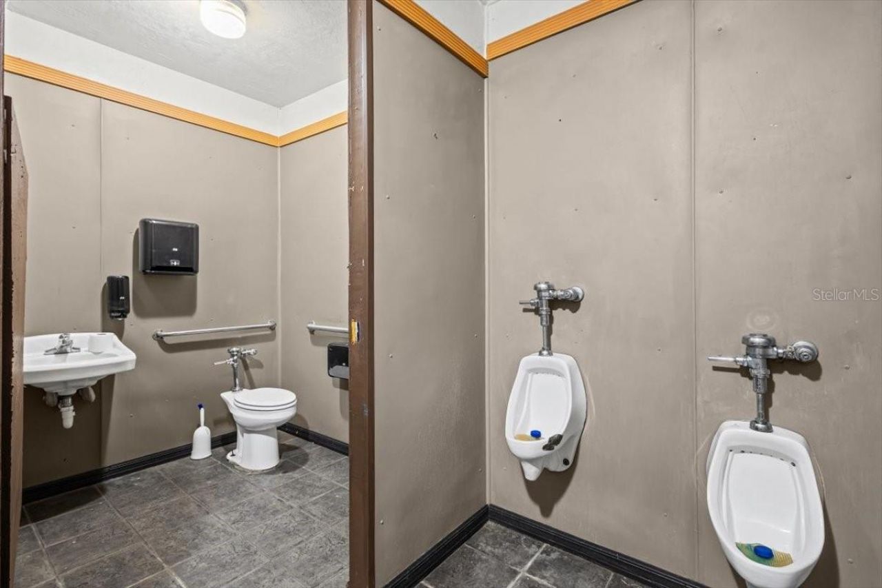 17751 NW Us Highway 19, Trenton, FL 32693 Photo