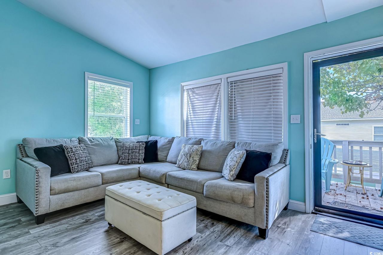 609 15th Ave. S Photo 24