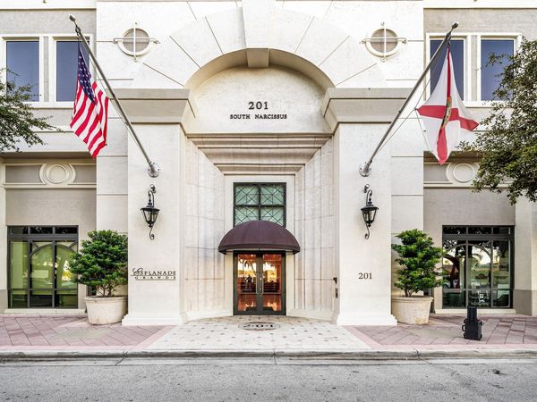 201 S Narcissus Avenue, Unit 1002, West Palm Beach, FL 33401