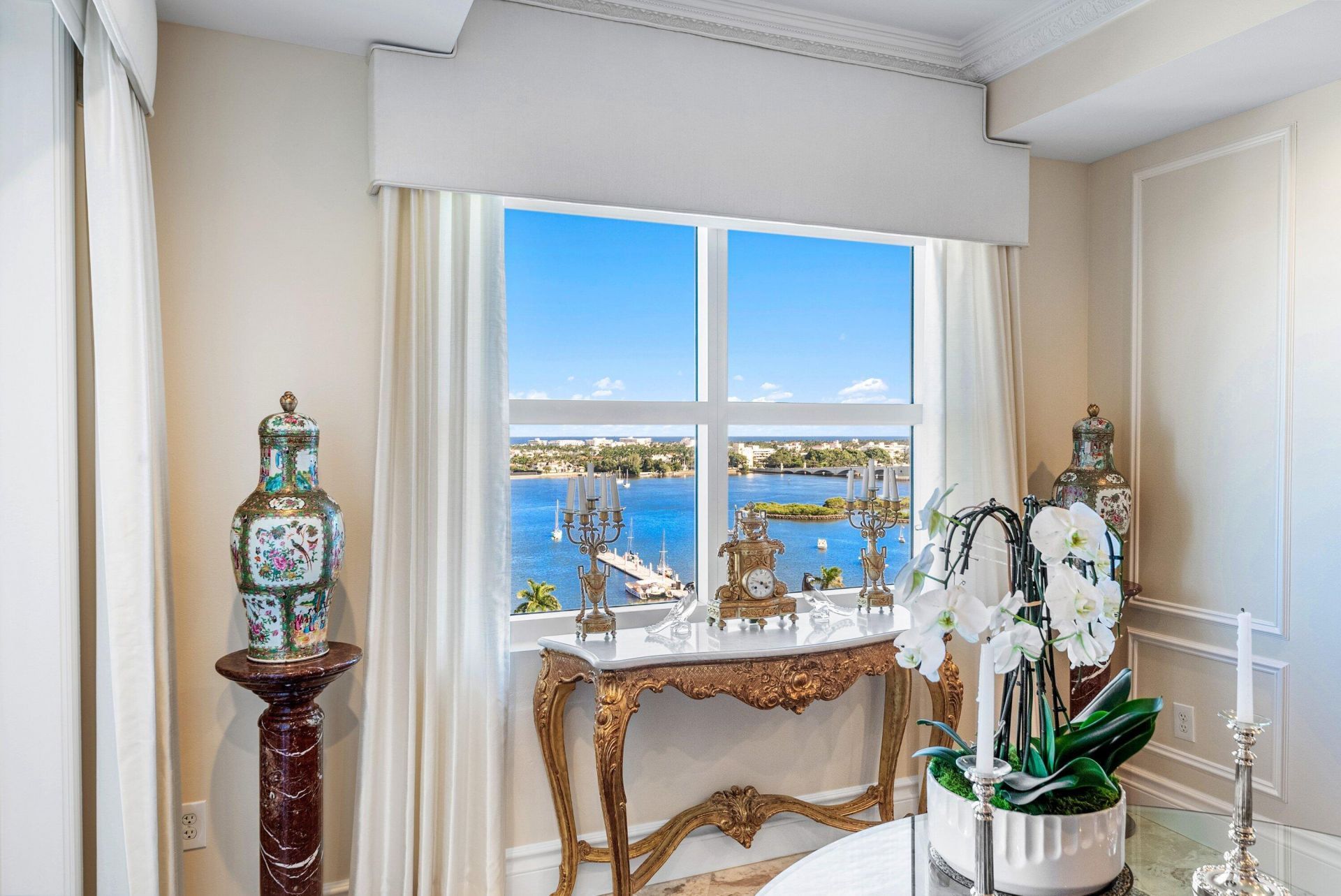 201 S Narcissus Avenue, Unit 1002, West Palm Beach, FL 33401 Photo