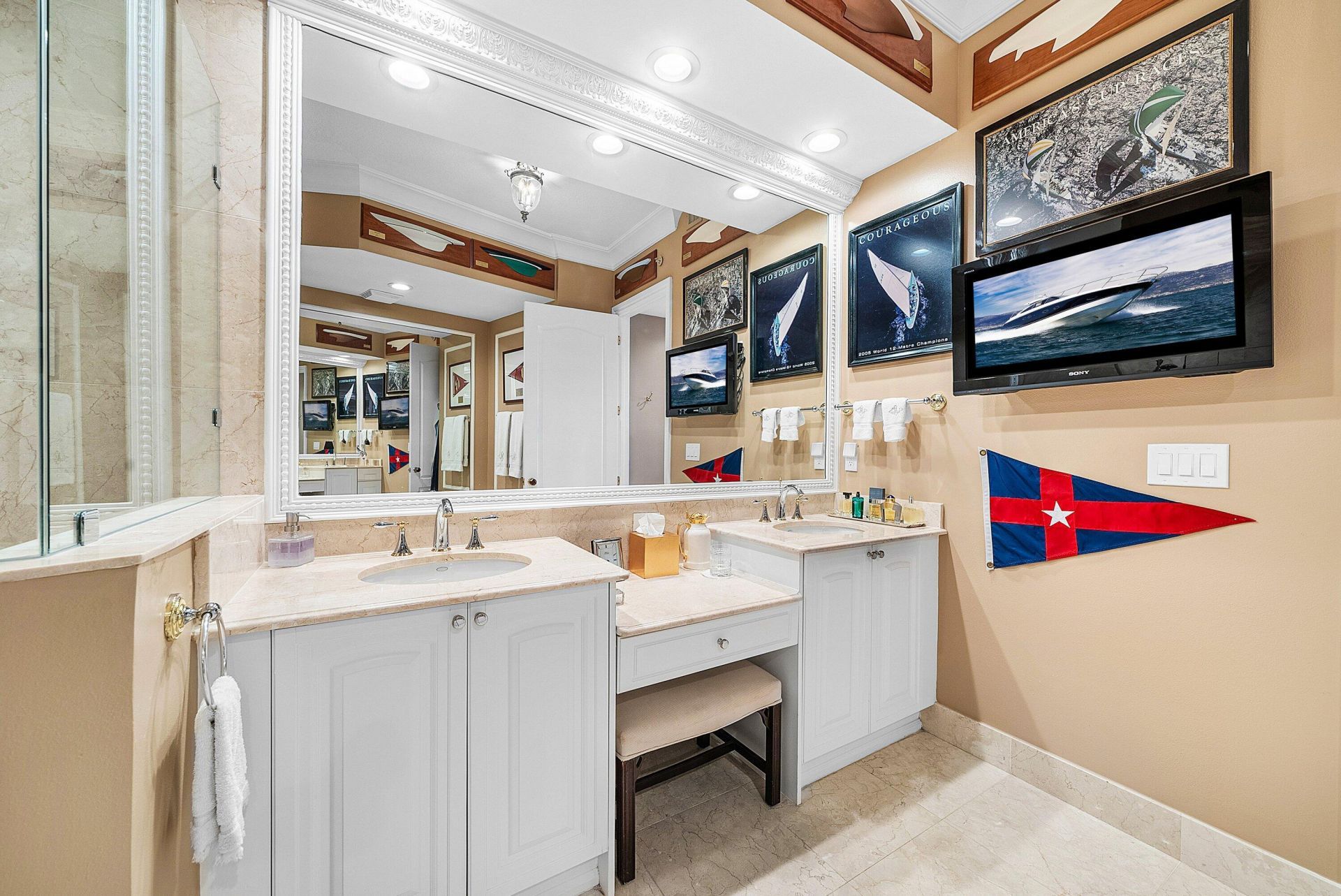 201 S Narcissus Avenue, Unit 1002, West Palm Beach, FL 33401 Photo