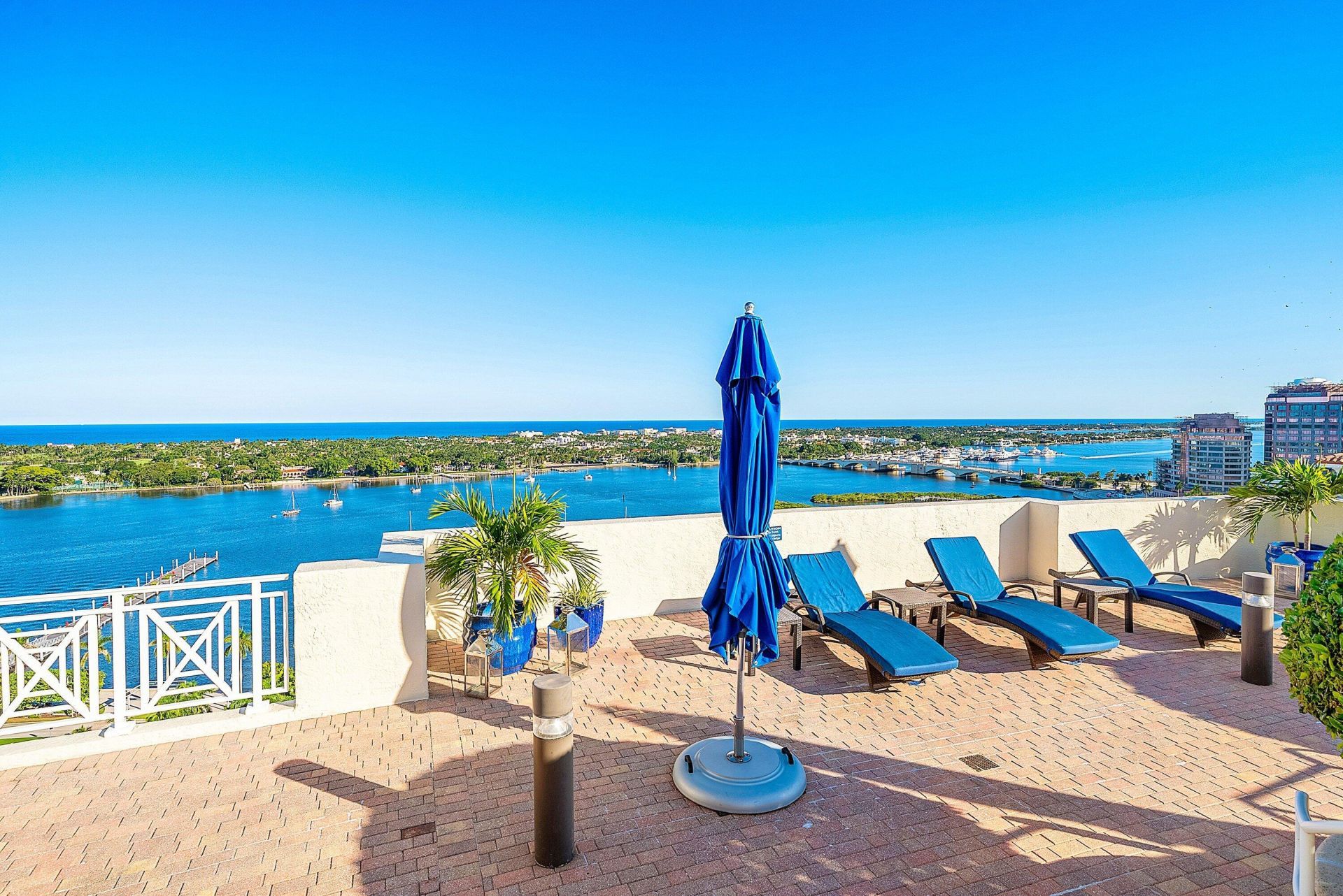 201 S Narcissus Avenue, Unit 1002, West Palm Beach, FL 33401 Photo