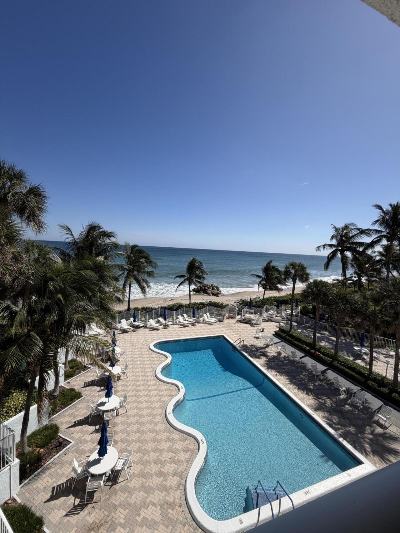 500 SE 21st Avenue, Unit 409, Deerfield Beach, FL 33441 Photo