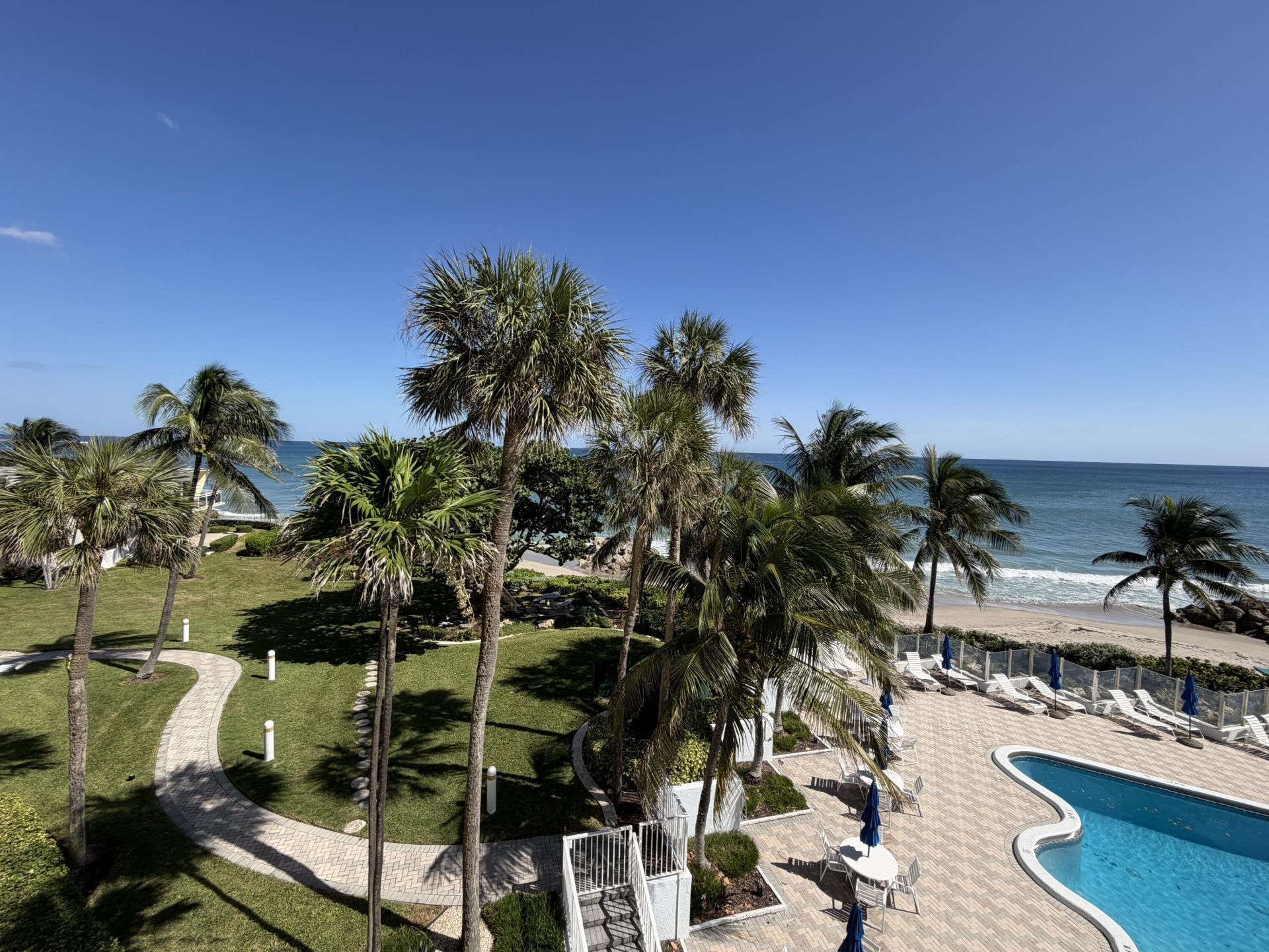 500 SE 21st Avenue, Unit 409, Deerfield Beach, FL 33441 Photo