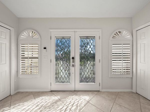 1426 Sand Castle Rd, Sanibel, FL 33957