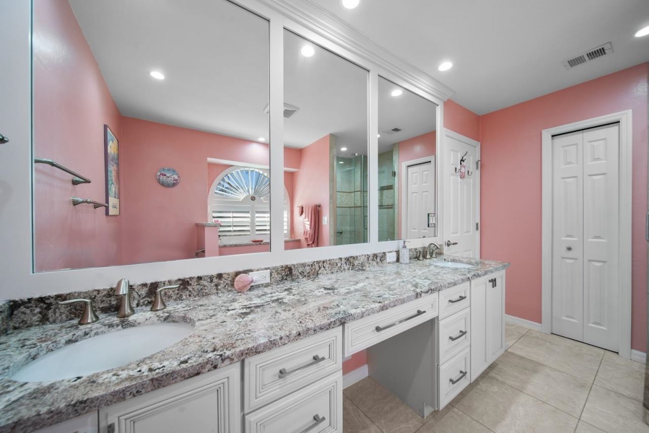 1426 Sand Castle Rd, Sanibel, FL 33957 Photo