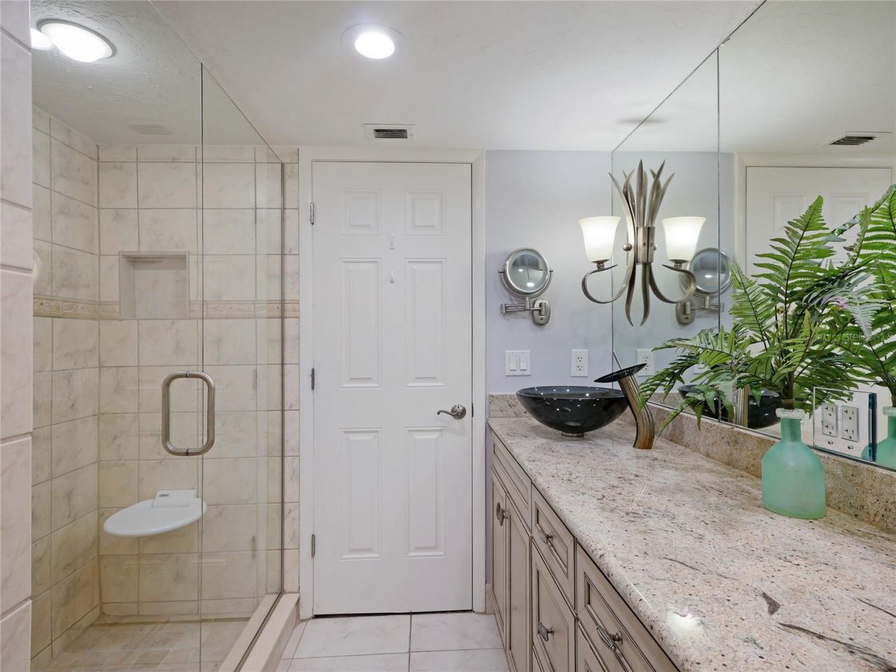 988 Blvd Of The Arts, Unit 1011, Sarasota, FL 34236 Photo