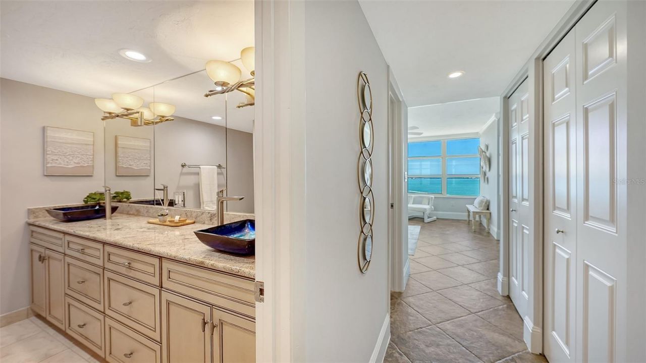 988 Blvd Of The Arts, Unit 1011, Sarasota, FL 34236 Photo