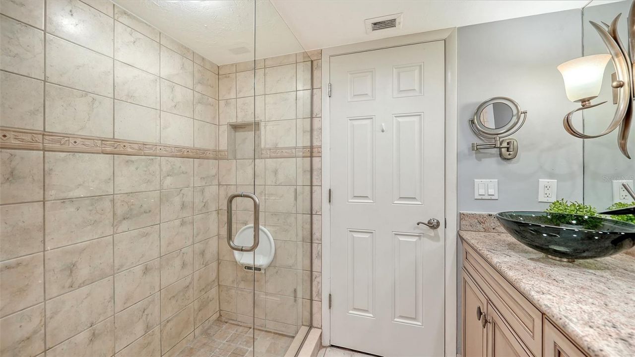 988 Blvd Of The Arts, Unit 1011, Sarasota, FL 34236 Photo