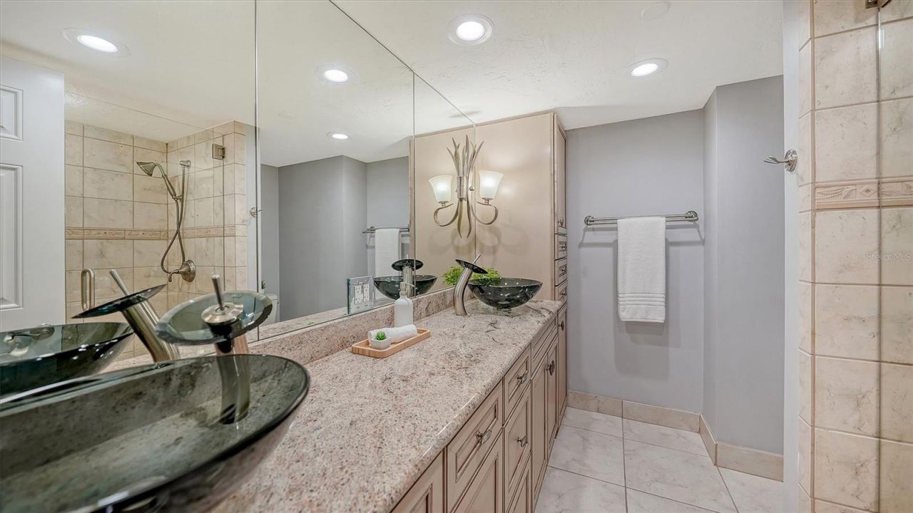 988 Blvd Of The Arts, Unit 1011, Sarasota, FL 34236 Photo