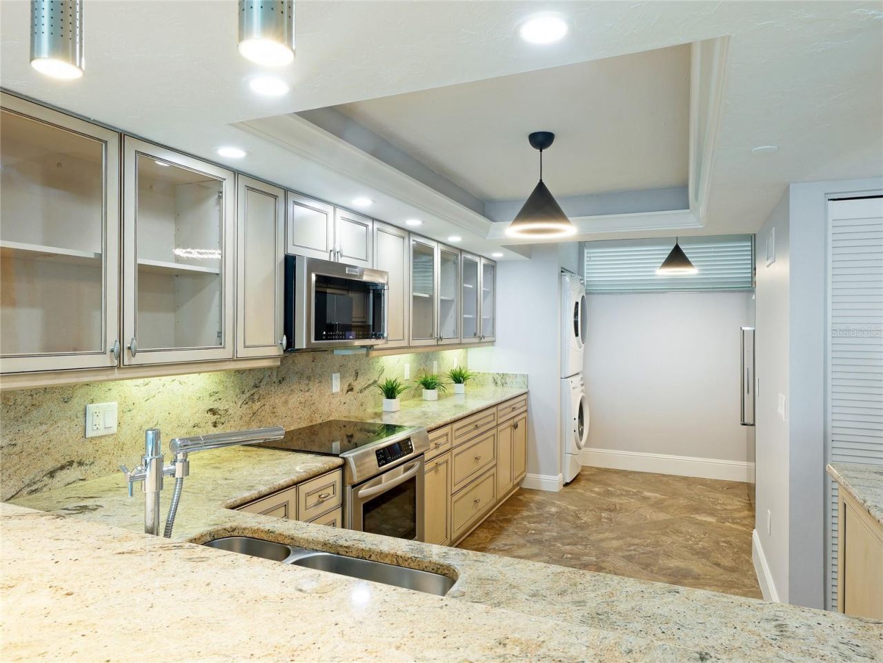 988 Blvd Of The Arts, Unit 1011, Sarasota, FL 34236 Photo