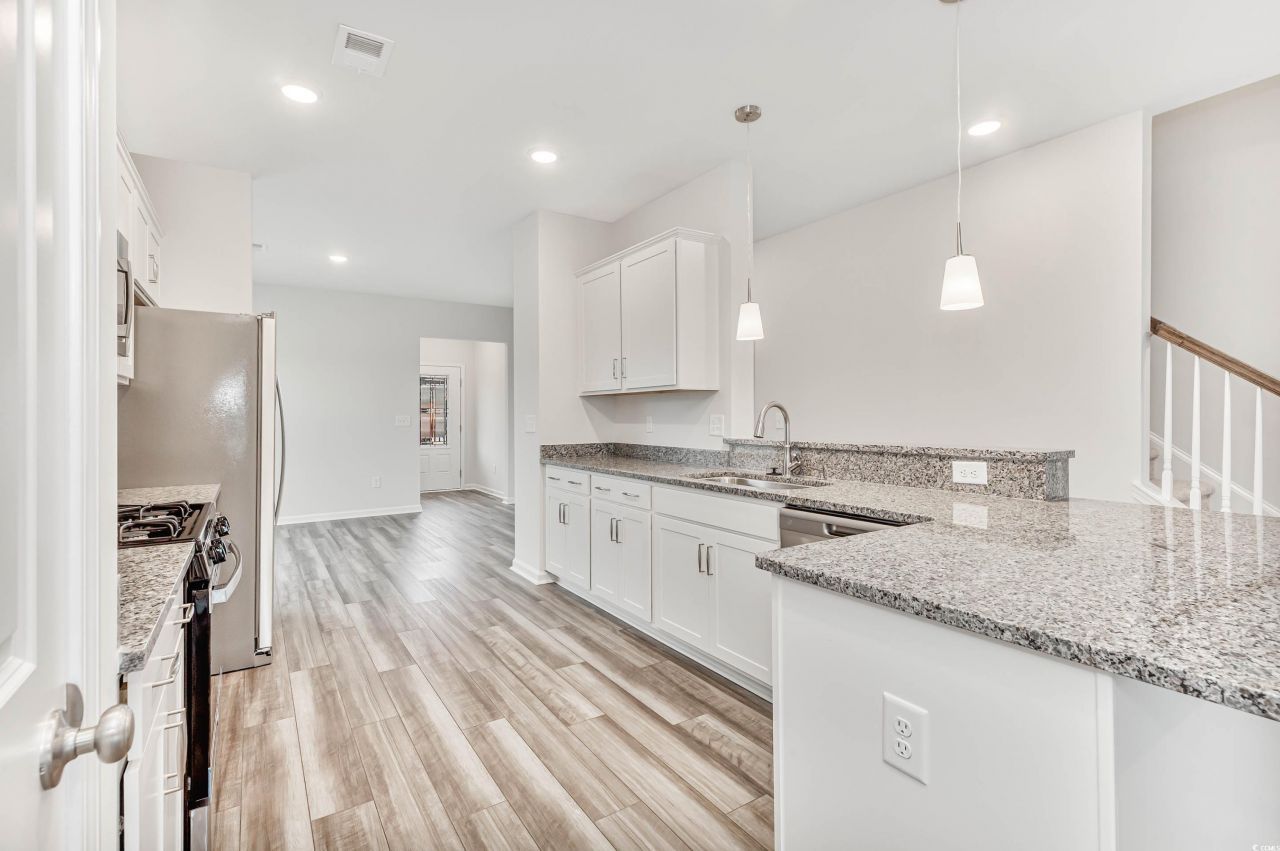 1129 Boswell Ct. Photo 11