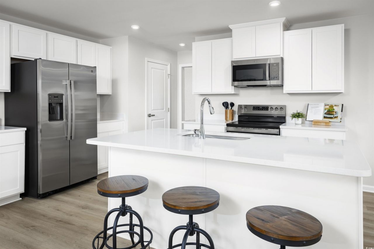 1124 Oak Meadow Dr. Photo 2