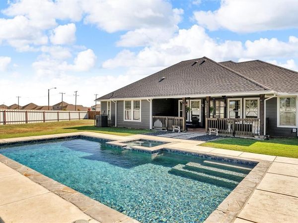 300 W Bell Street, Everman, TX 76140