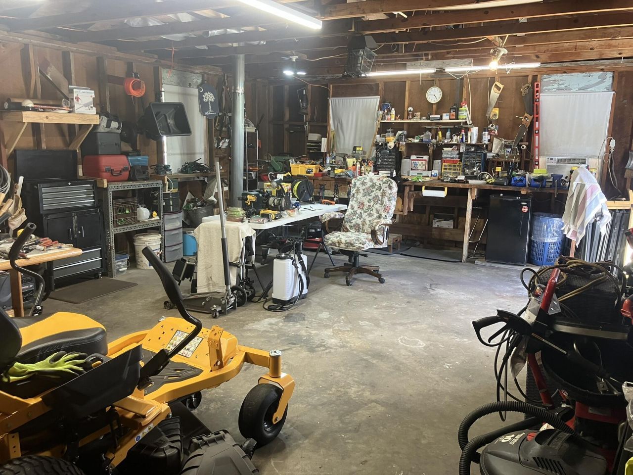 110 Joey Street Photo 27