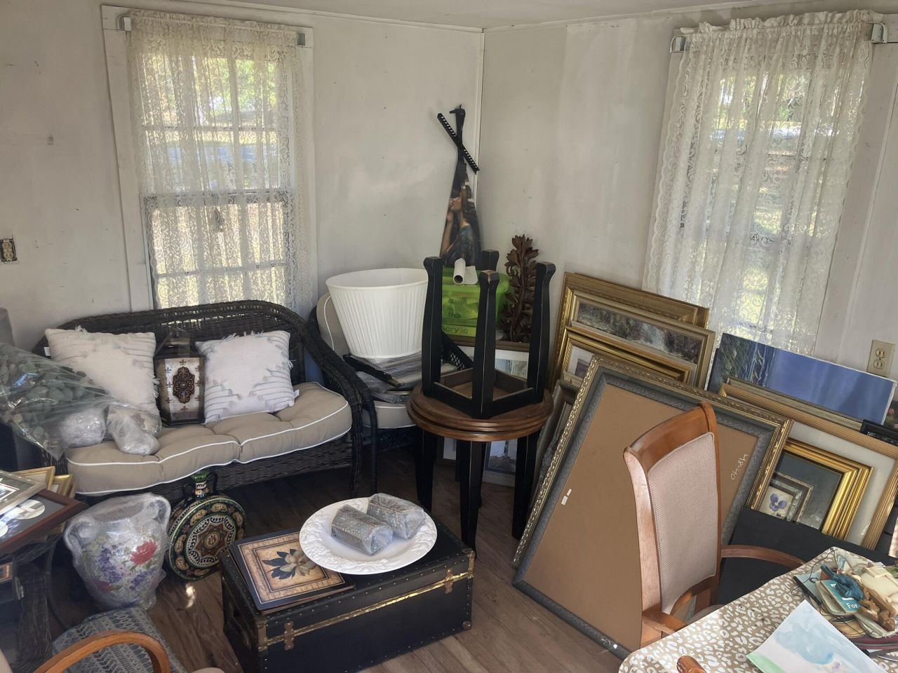 110 Joey Street Photo 29