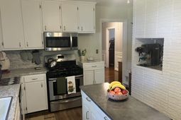 110 Joey Street photo 4