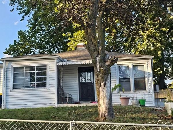 6018 E 12th Terrace, Kansas City, MO 64126