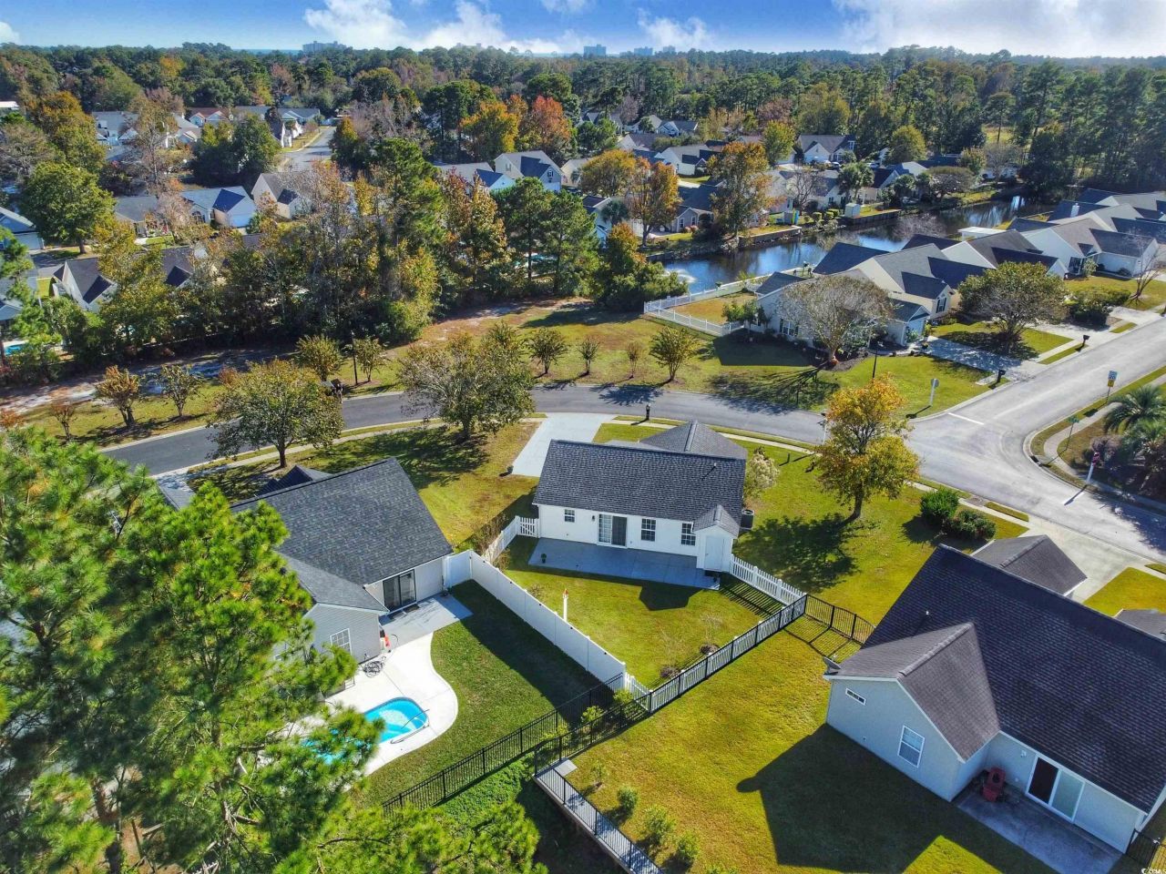 168 Palladium Dr. Photo 5