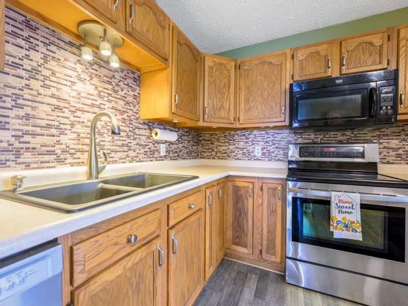 262 S Main Street, West Mansfield, OH 43358 Photo 22