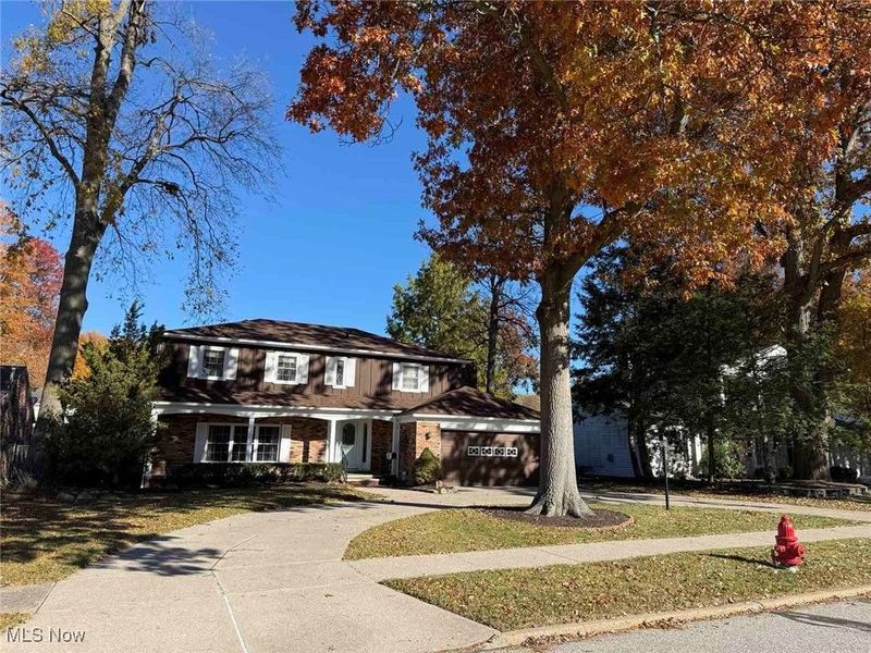 9474 Stoney Creek Lane, Parma Heights, OH 44130 Photo 1