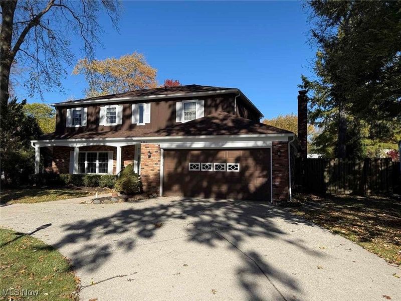 9474 Stoney Creek Lane, Parma Heights, OH 44130 Photo 4