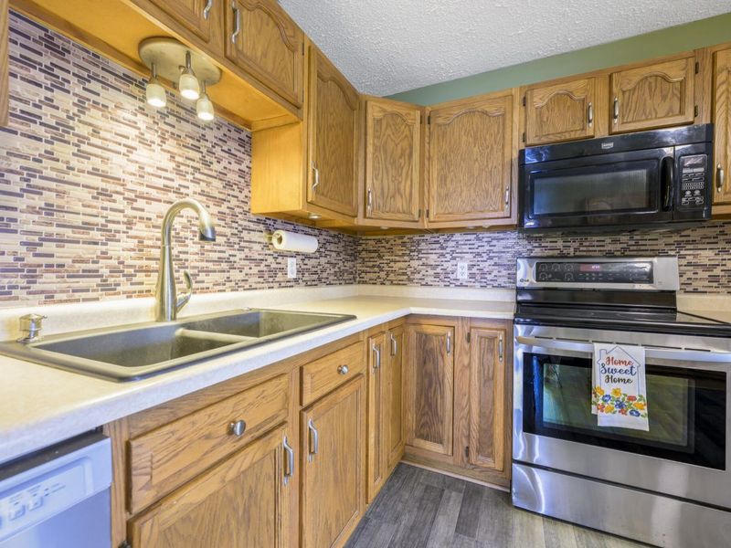 262 S Main Street, West Mansfield, OH 43358 Photo 22