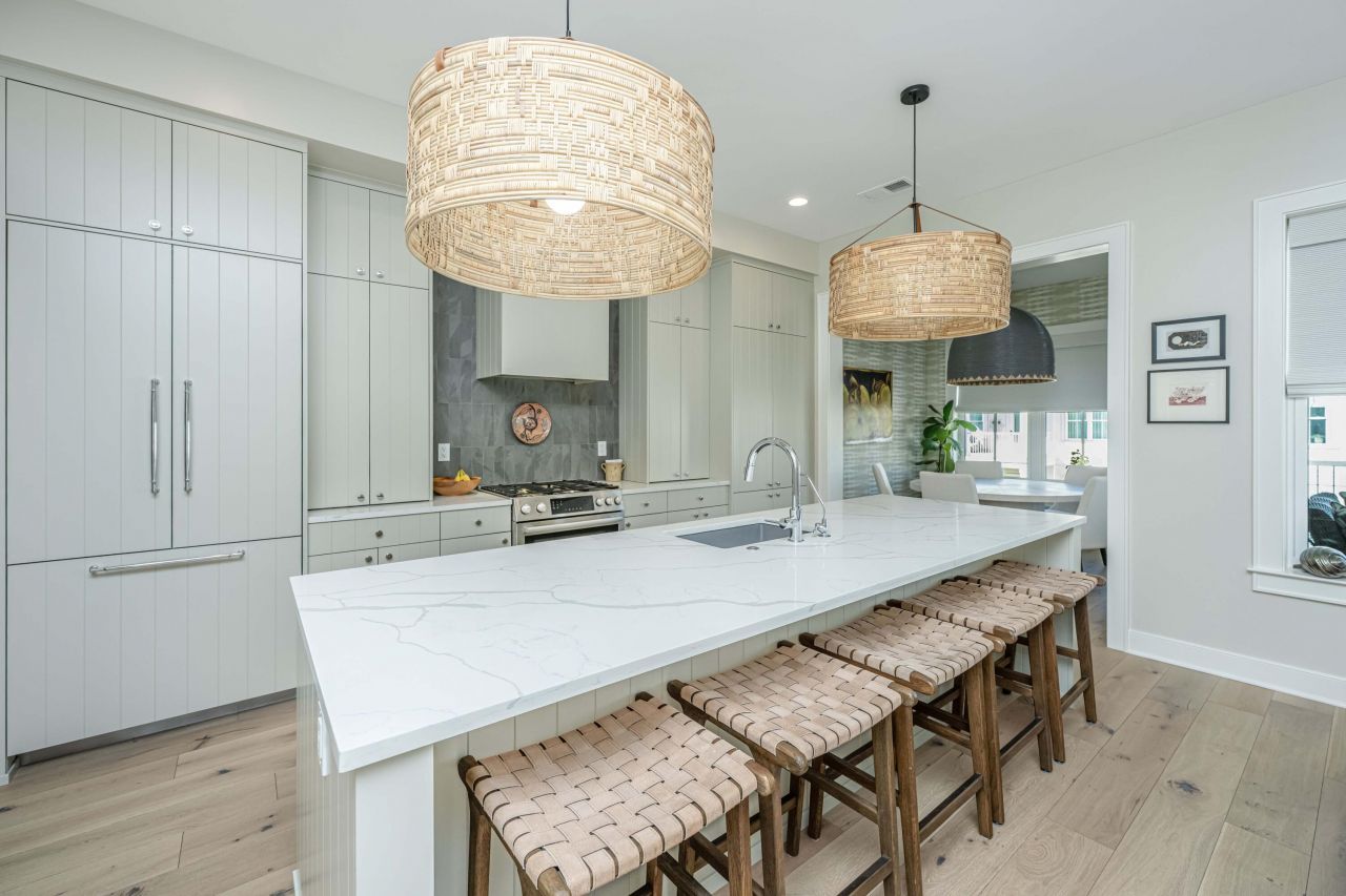 320 Longshore, Unit #1041 Street Photo 11