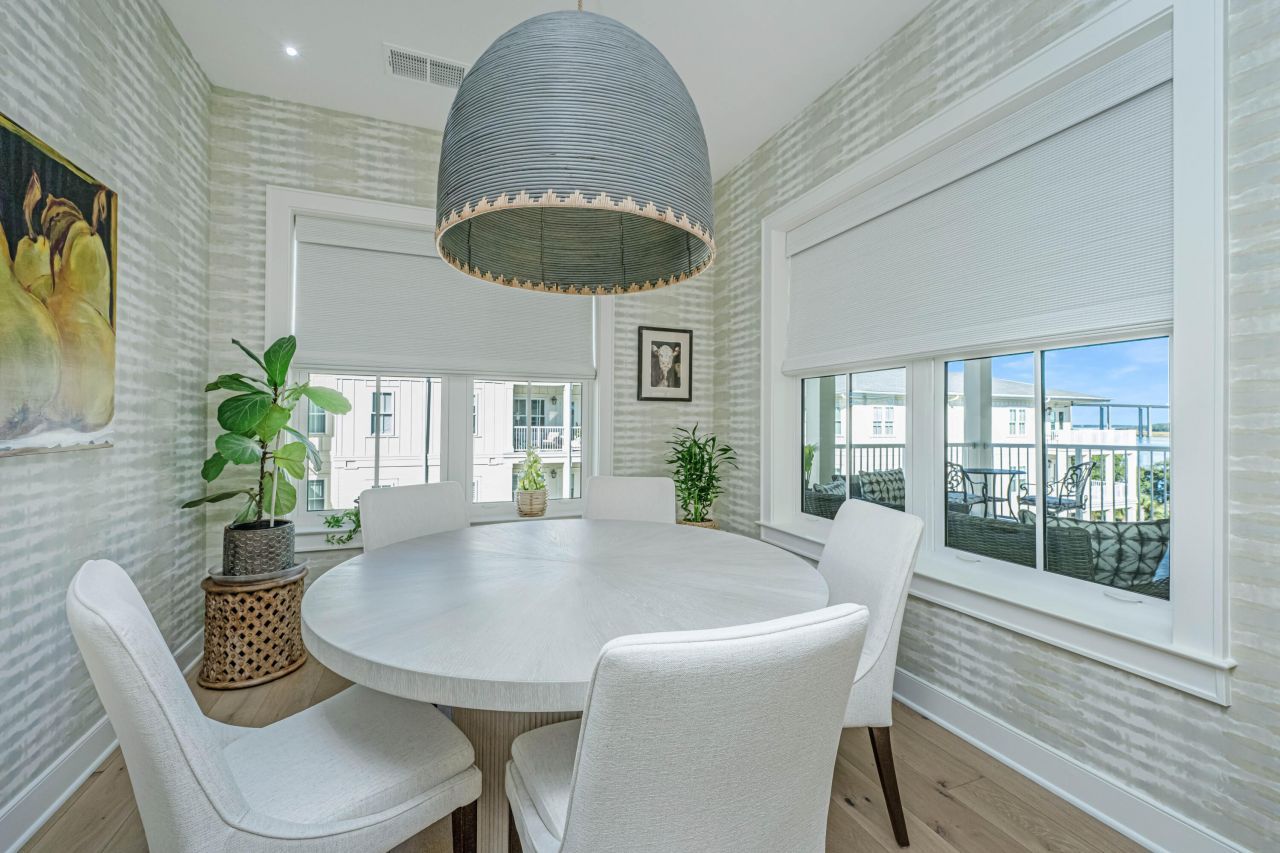 320 Longshore, Unit #1041 Street Photo 16