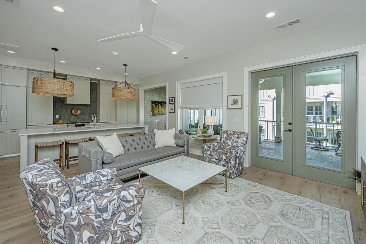 320 Longshore, Unit #1041 Street Photo 6