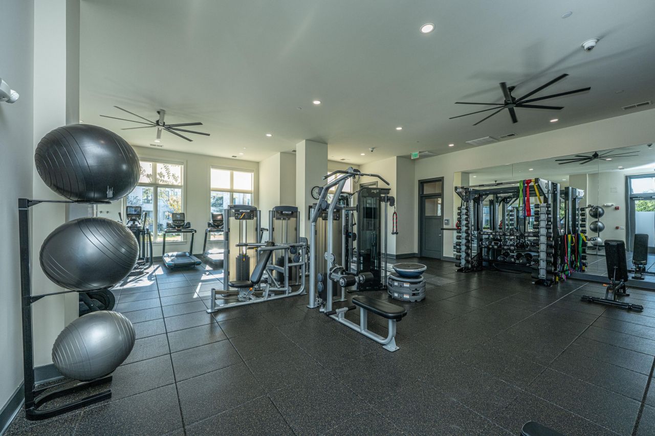 320 Longshore, Unit #1041 Street Photo 77