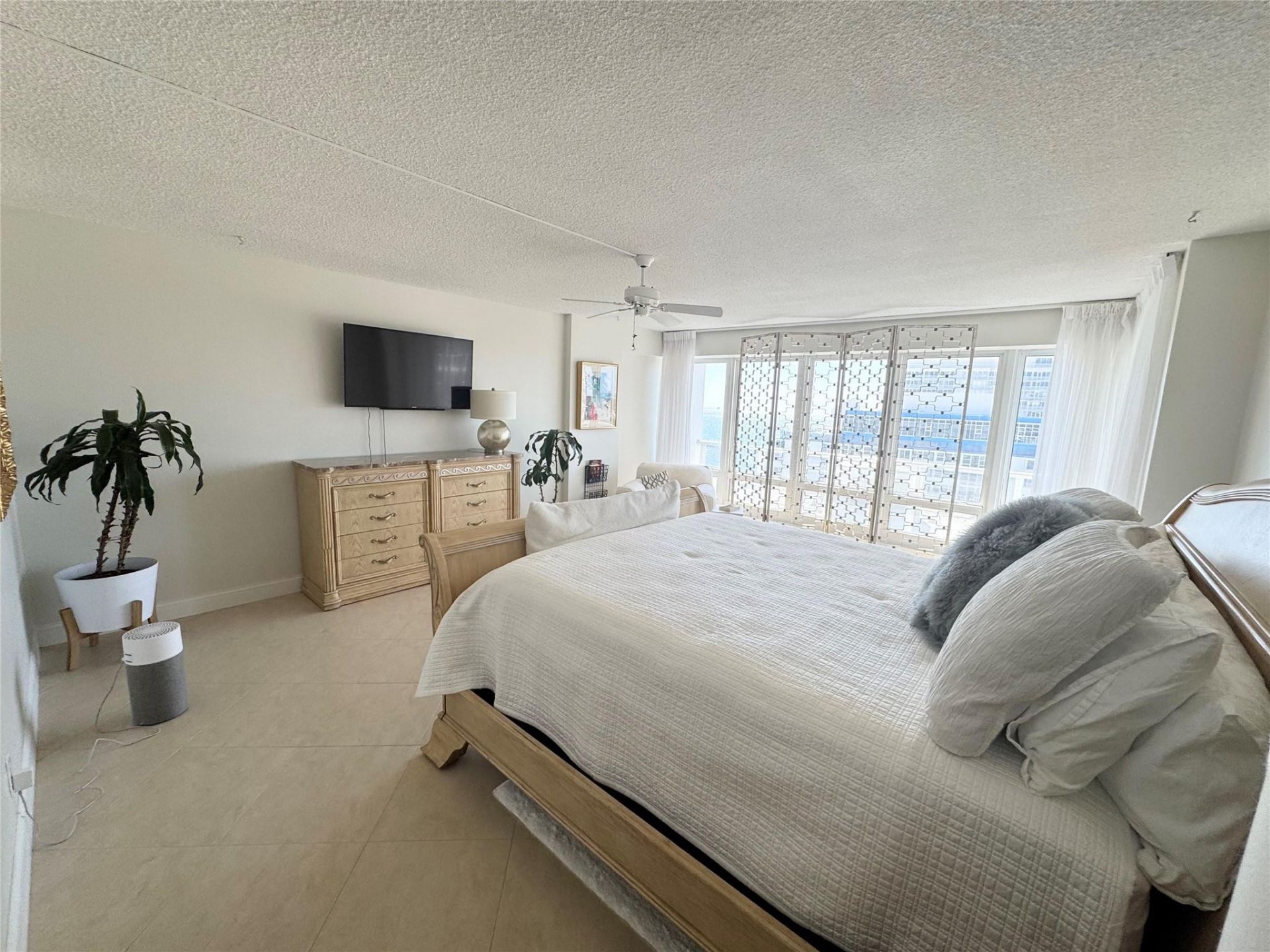 4100 Galt Ocean Drive, Unit 1406, Fort Lauderdale, FL 33308 Photo