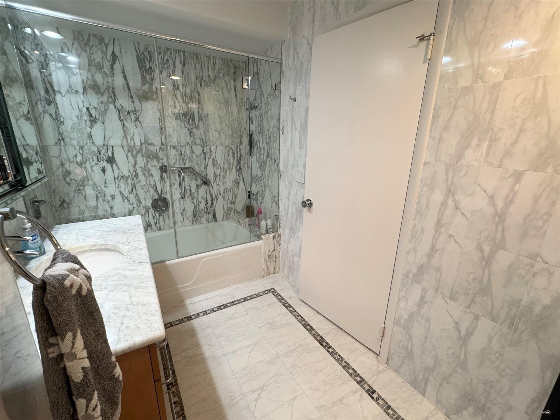 4100 Galt Ocean Drive, Unit 1406, Fort Lauderdale, FL 33308 Photo