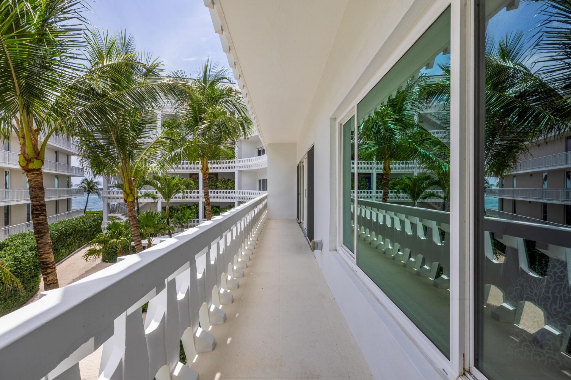300 S Ocean Boulevard, Unit 3g, Palm Beach, FL 33480 Photo