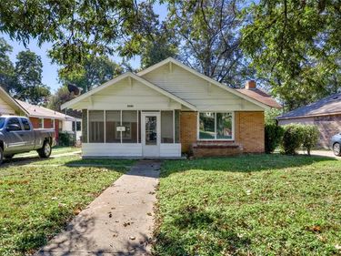 3238 Kinmore Street, Dallas, TX 75223