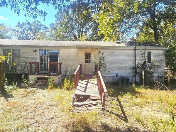 275 Byrd Circle, Karnack, TX 75661