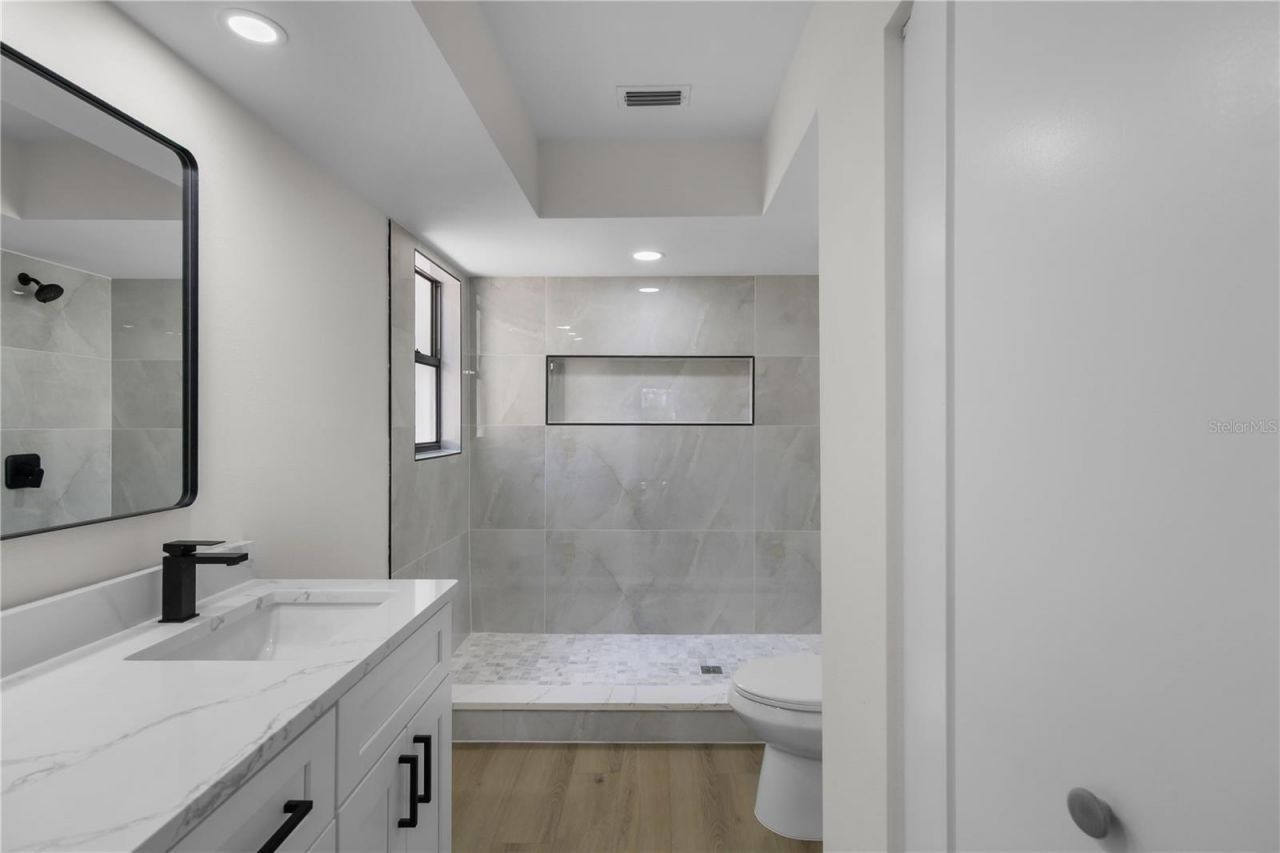 1888 Springbush Lane, Clearwater, FL 33763 Photo