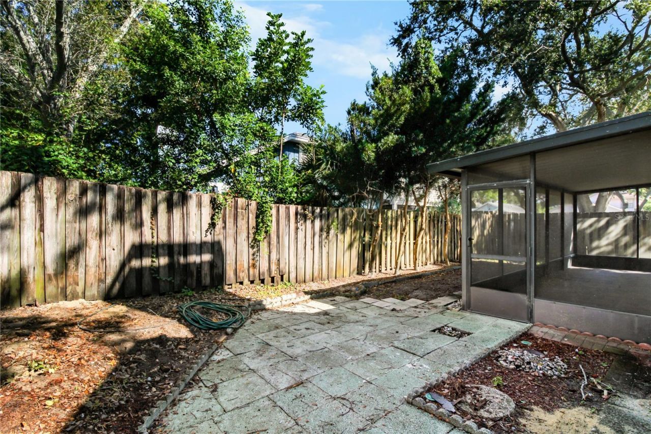 1888 Springbush Lane, Clearwater, FL 33763 Photo