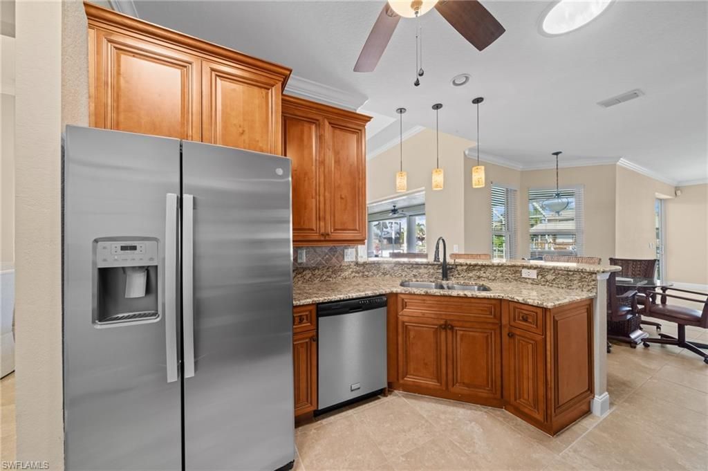 5025 SW 10th Ave, Cape Coral, FL 33914 Photo