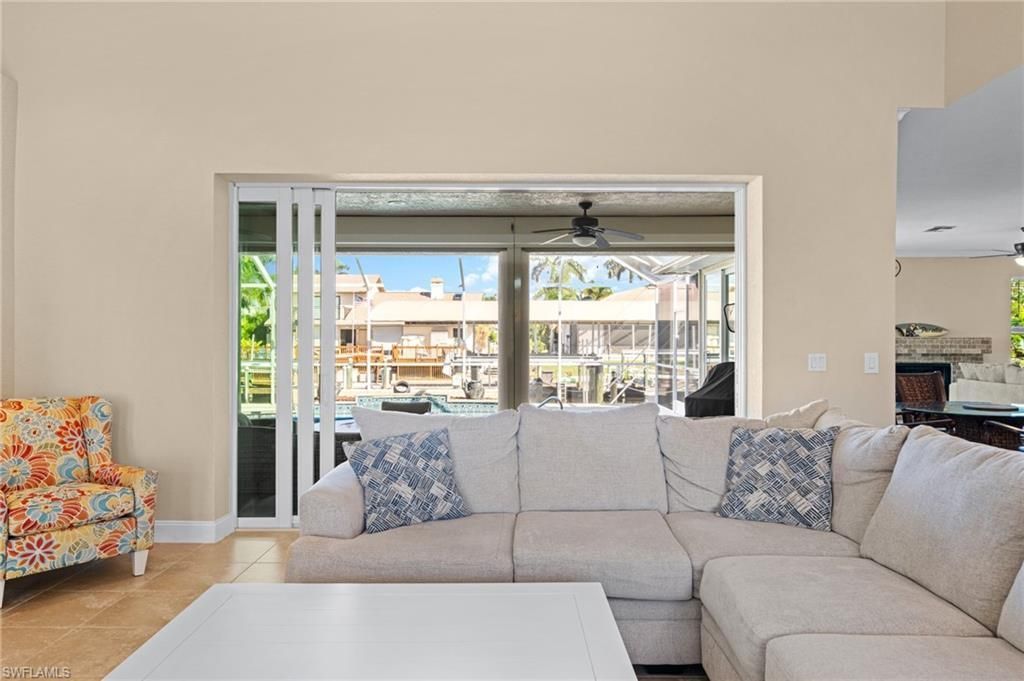 5025 SW 10th Ave, Cape Coral, FL 33914 Photo