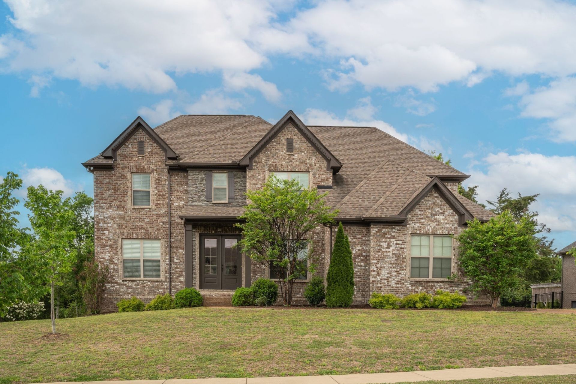 103 Sperance Ln, Gallatin, TN 37066 Main Photo